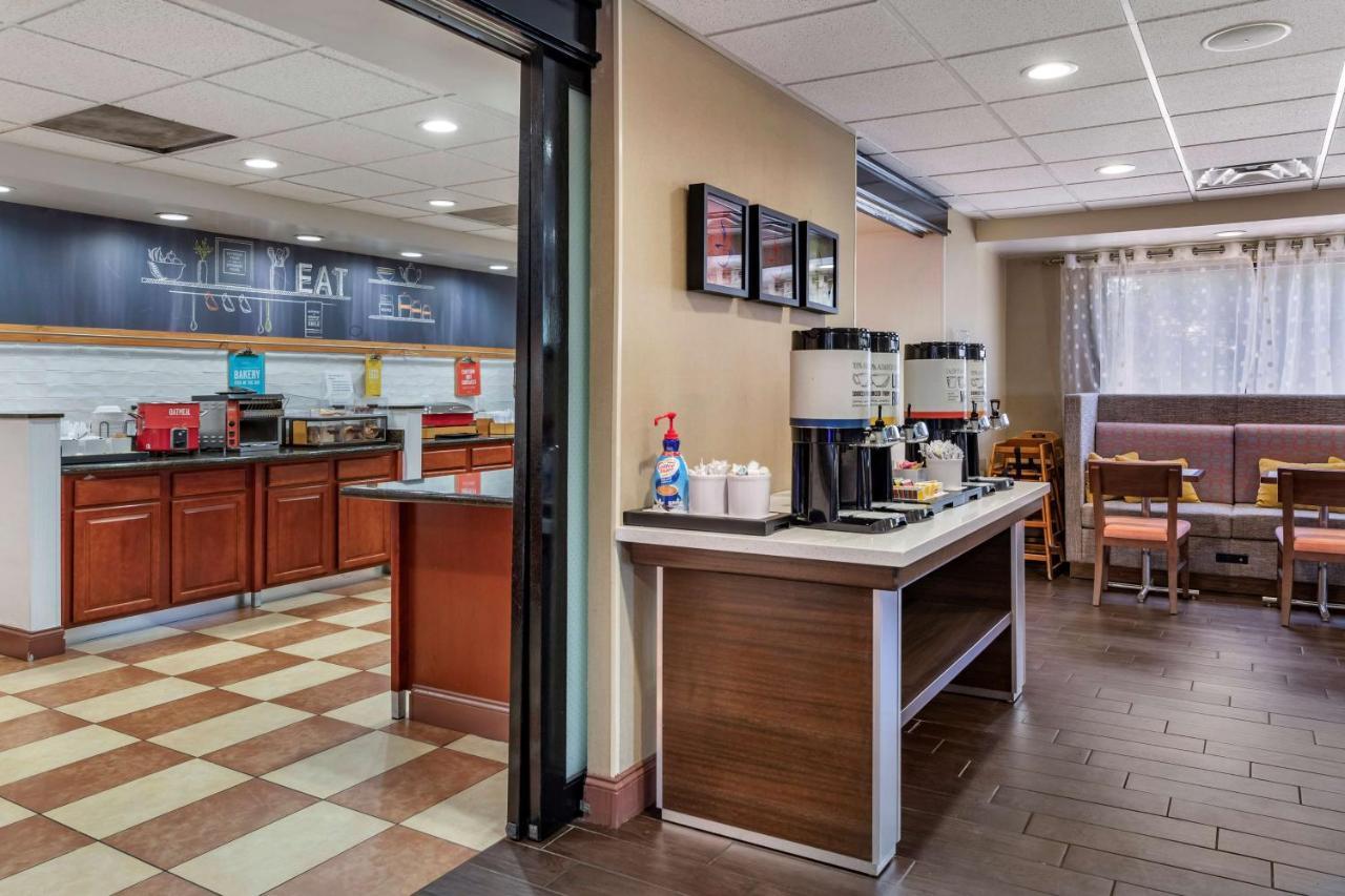 Hampton Inn Norco/Corona Ngoại thất bức ảnh