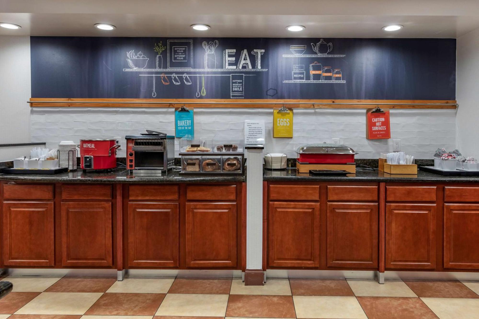 Hampton Inn Norco/Corona Ngoại thất bức ảnh